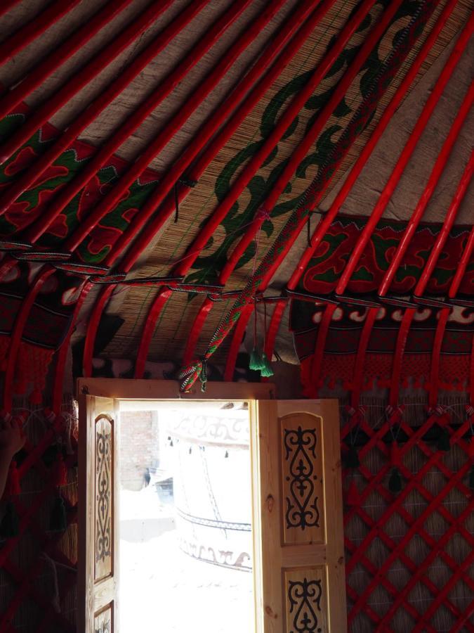 Silkroad Guesthouse بيشكيك المظهر الخارجي الصورة