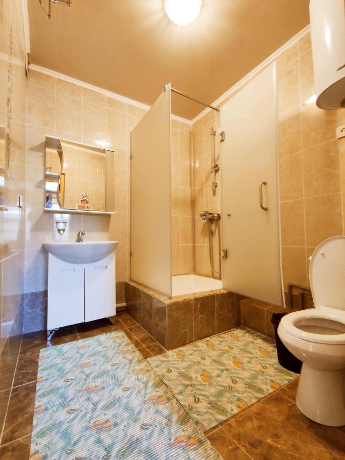 Silkroad Guesthouse بيشكيك المظهر الخارجي الصورة
