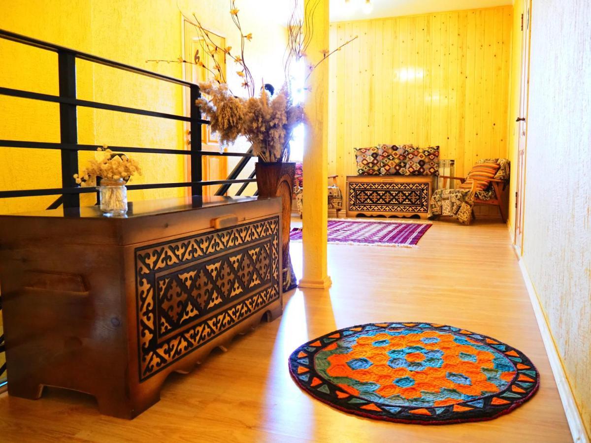 Silkroad Guesthouse بيشكيك المظهر الخارجي الصورة