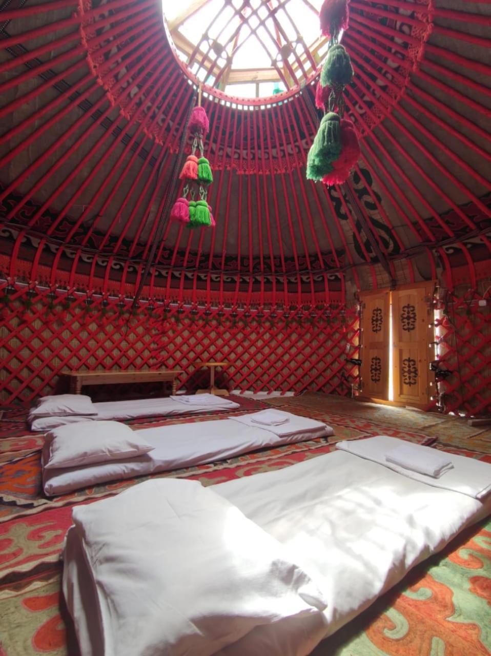 Silkroad Guesthouse بيشكيك المظهر الخارجي الصورة